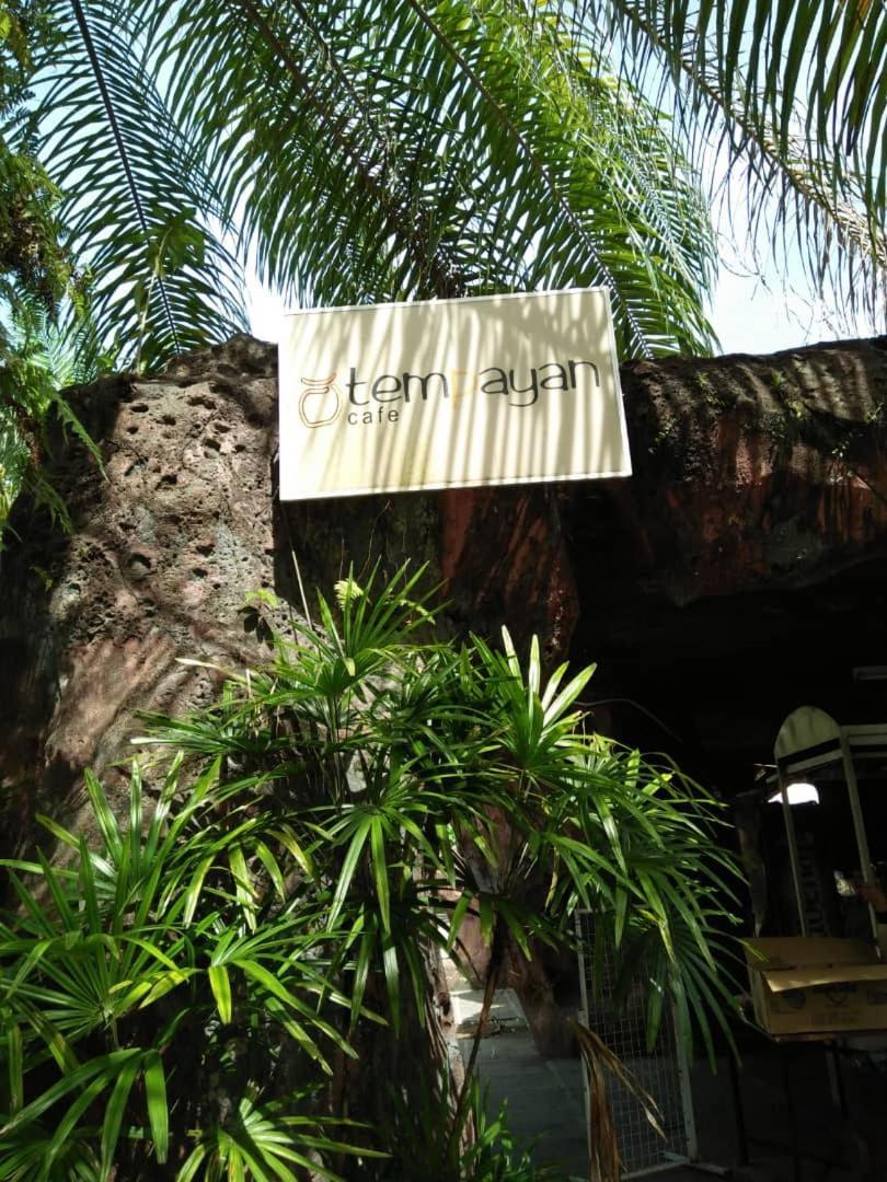 Hotel Felda Residence Hot Springs Sungkai Exterior photo