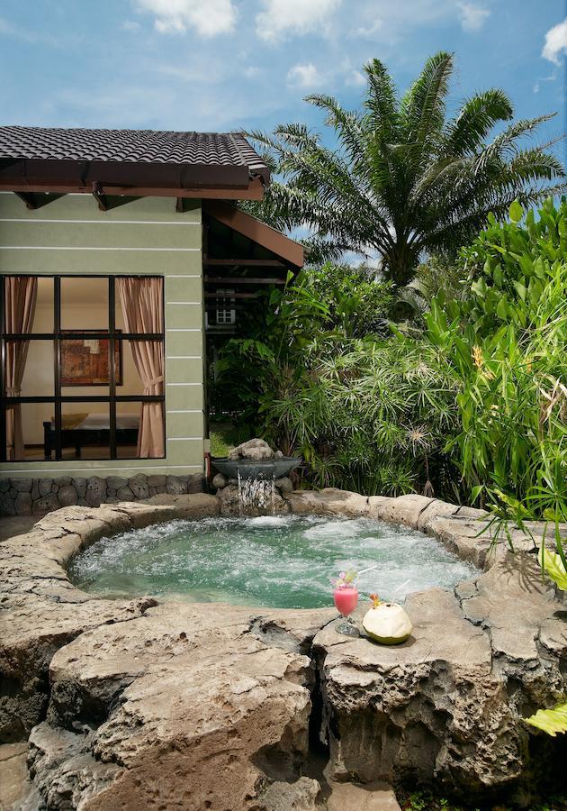 Hotel Felda Residence Hot Springs Sungkai Exterior photo